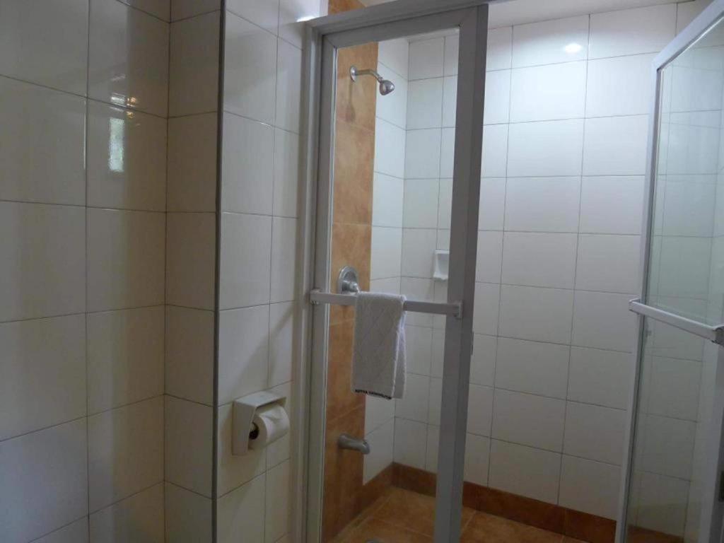 Hotel Cosmopolitan Baguio City Екстер'єр фото