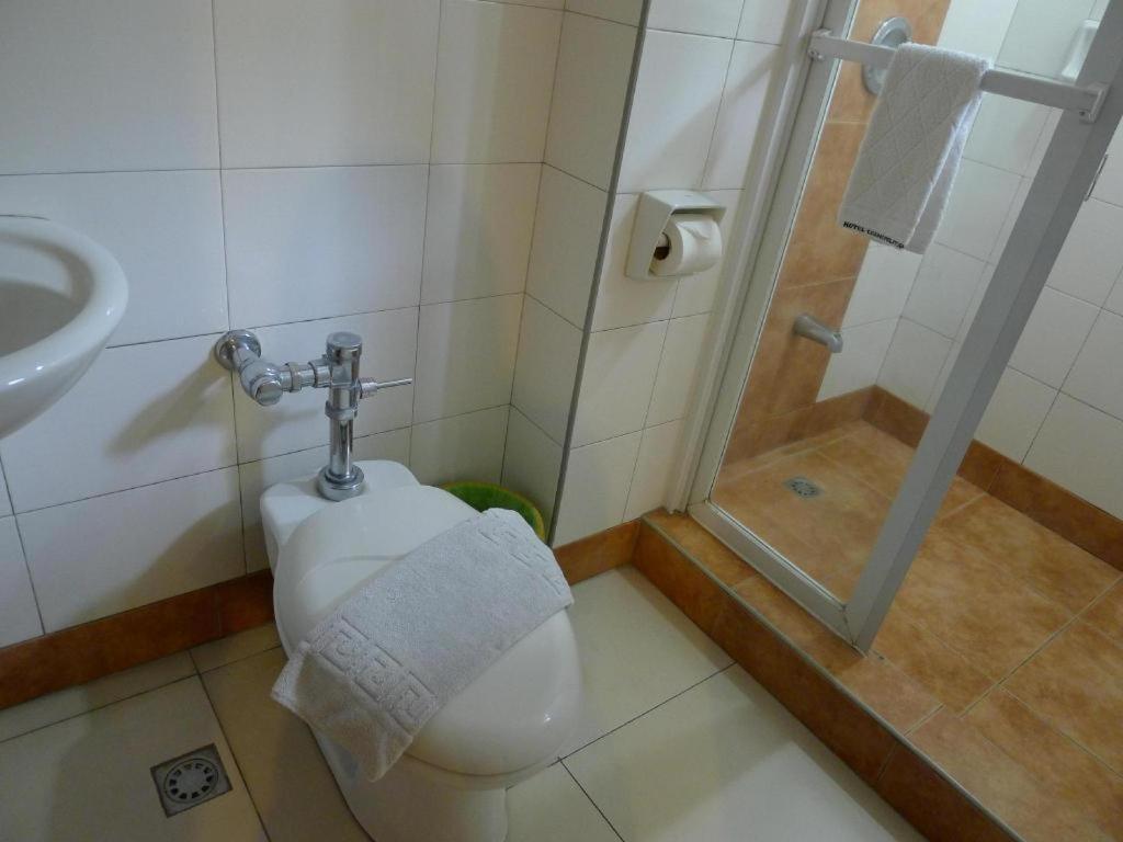 Hotel Cosmopolitan Baguio City Екстер'єр фото