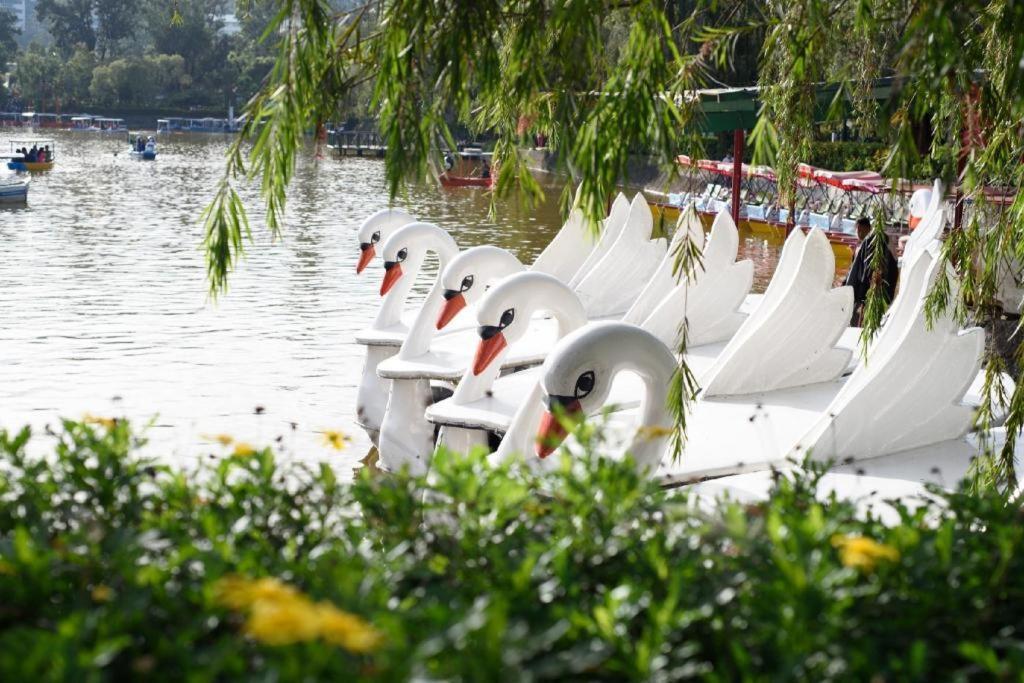 Hotel Cosmopolitan Baguio City Екстер'єр фото