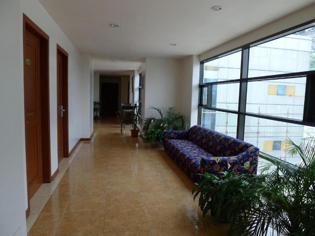 Hotel Cosmopolitan Baguio City Екстер'єр фото